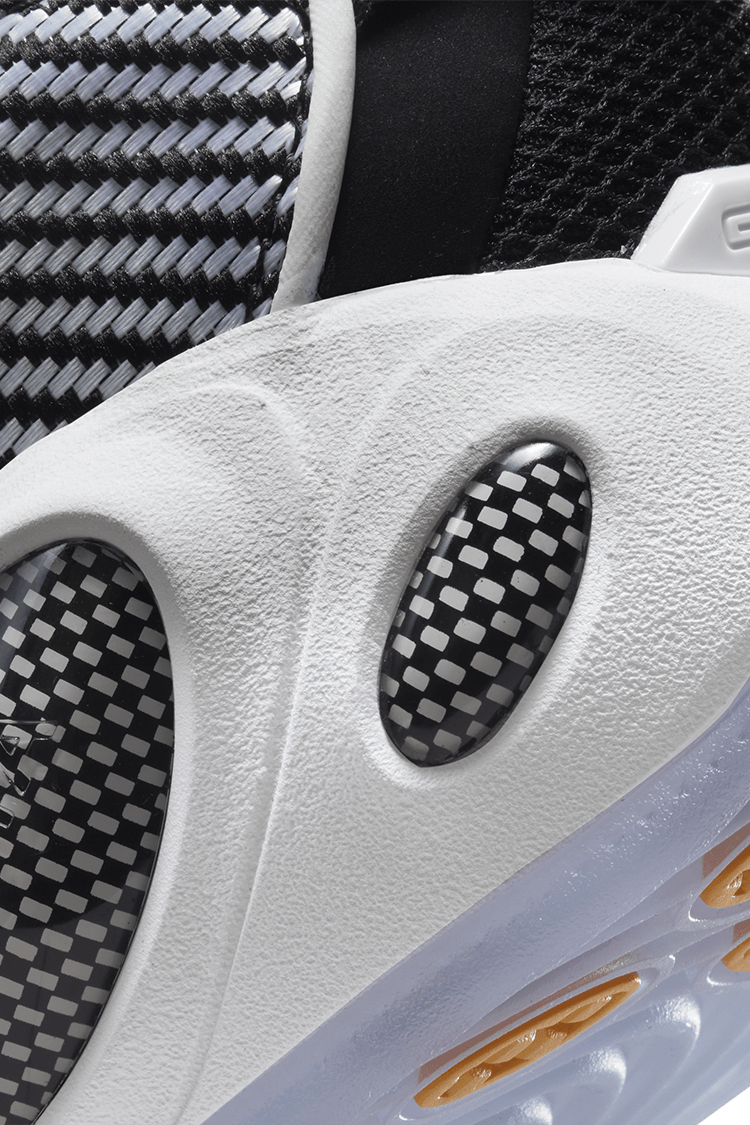 Fecha de lanzamiento del NOCTA Glide "Black and White" (DM0879-001)