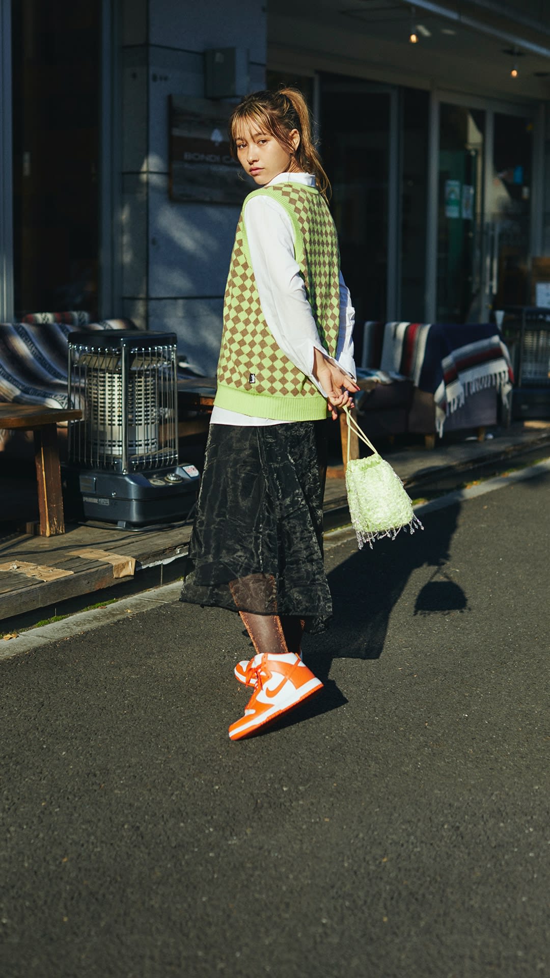 NIKE公式】JP SNKRS STYLE: Dunk High 'Orange Blaze'. Nike SNKRS