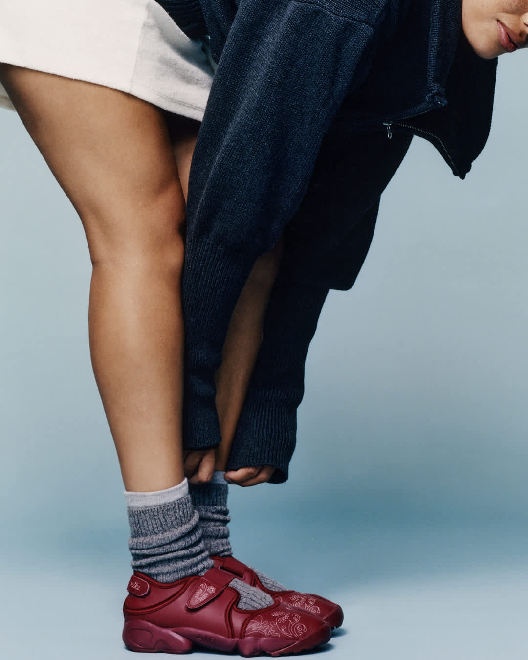 Women's Air Rift Leather 'Team Red' (IH7318-677) Release Date