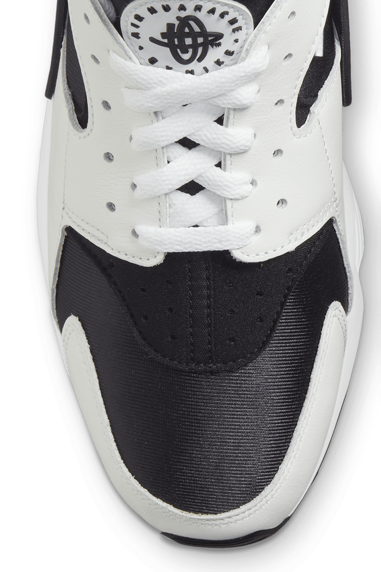 Nike air huarache white and black best sale