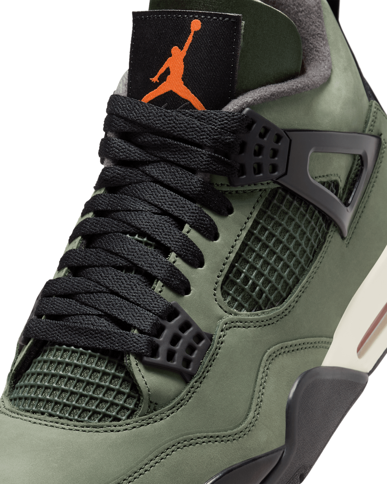 Air Jordan 4 x UNDEFEATED 'Deep Green and Clementine' (IB1519-200