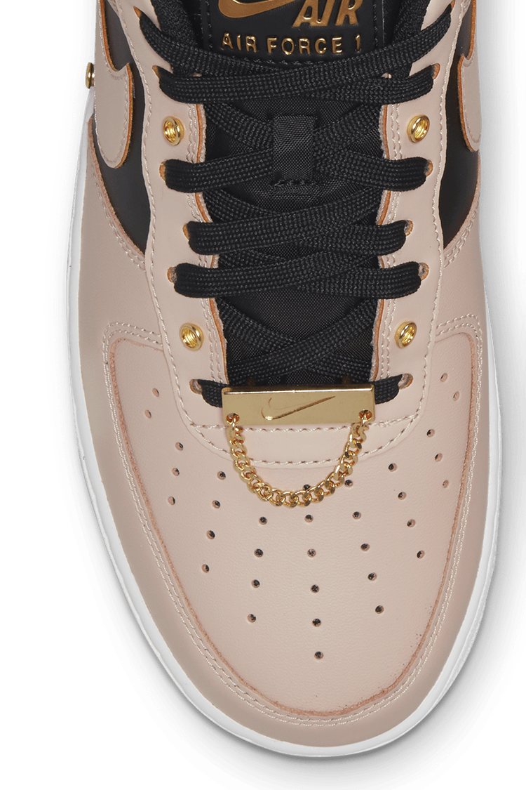 วันเปิดตัว Air Force 1 “Touch of Gold”