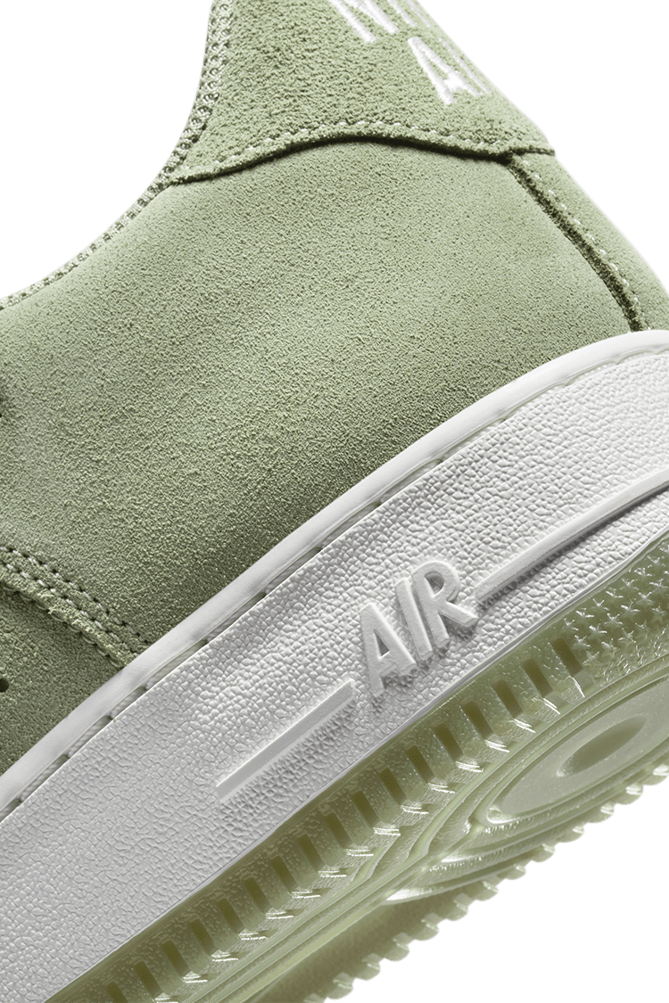 วันเปิดตัว Air Force 1 "Color of the Month" (DV0785-300)