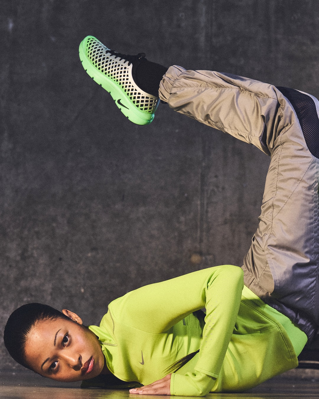 Rejuven8 Run OG "Metallic Silver and Voltage Green" para mulher (IF5958-003) – Data de lançamento