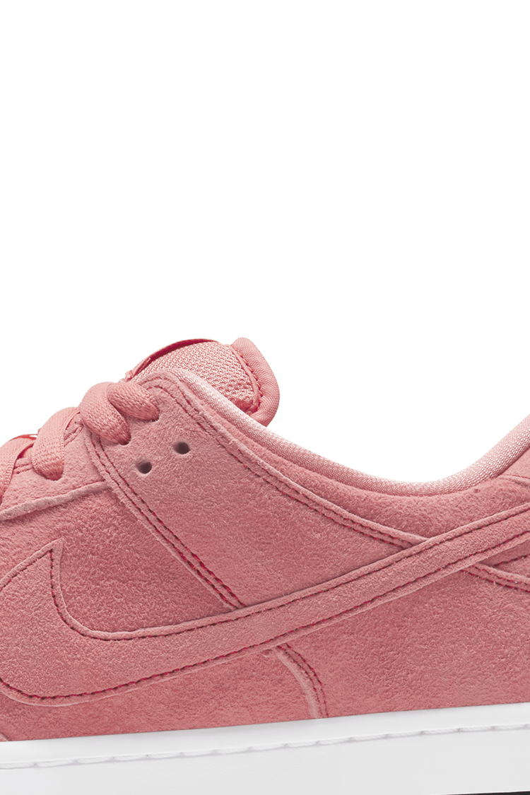 SB Dunk Low Pro 'Pink Pig' Release Date 