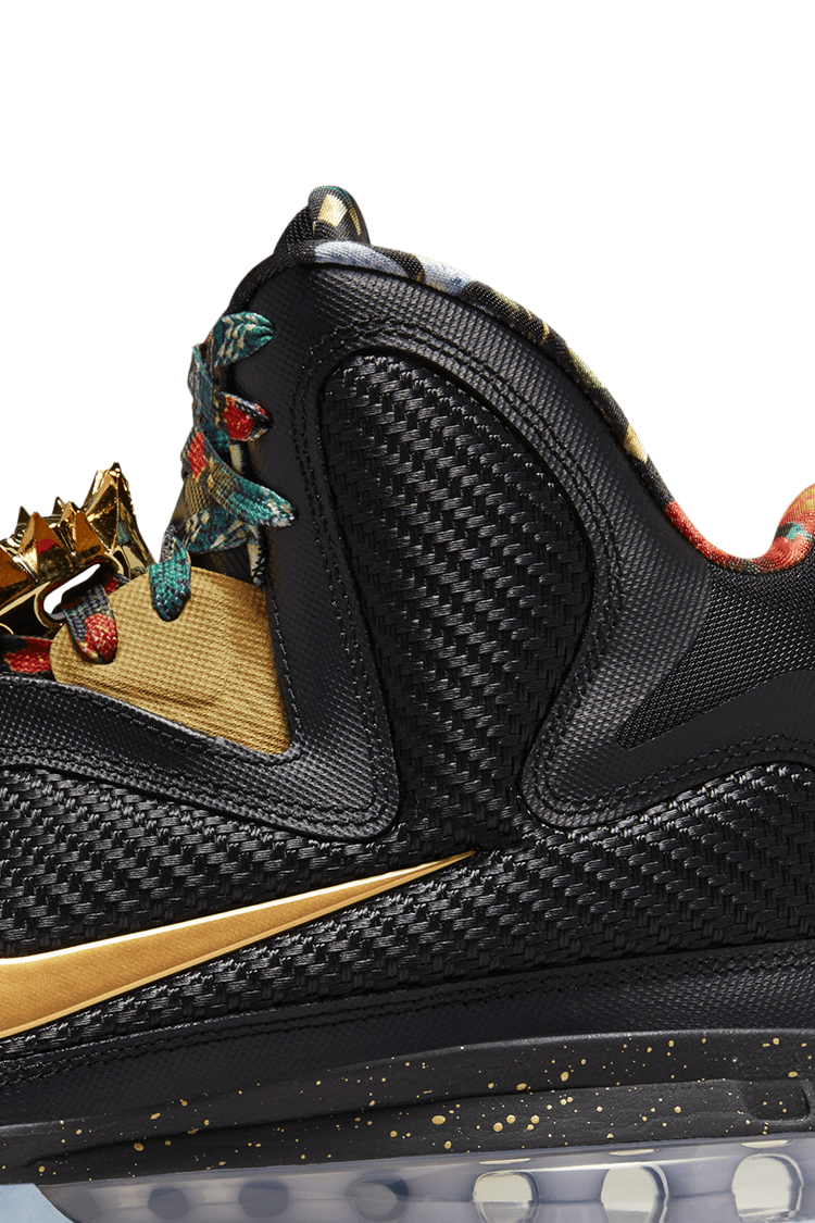 Fecha de lanzamiento del LeBron 9 King DO9353 001 Nike SNKRS