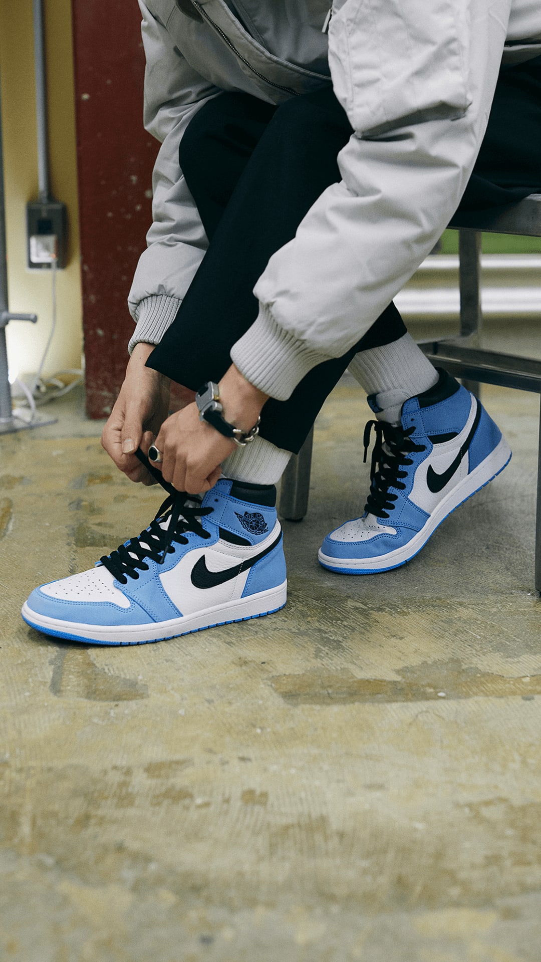 【NIKE公式】JP SNKRS STYLE: Air Jordan 1 'University Blue'
