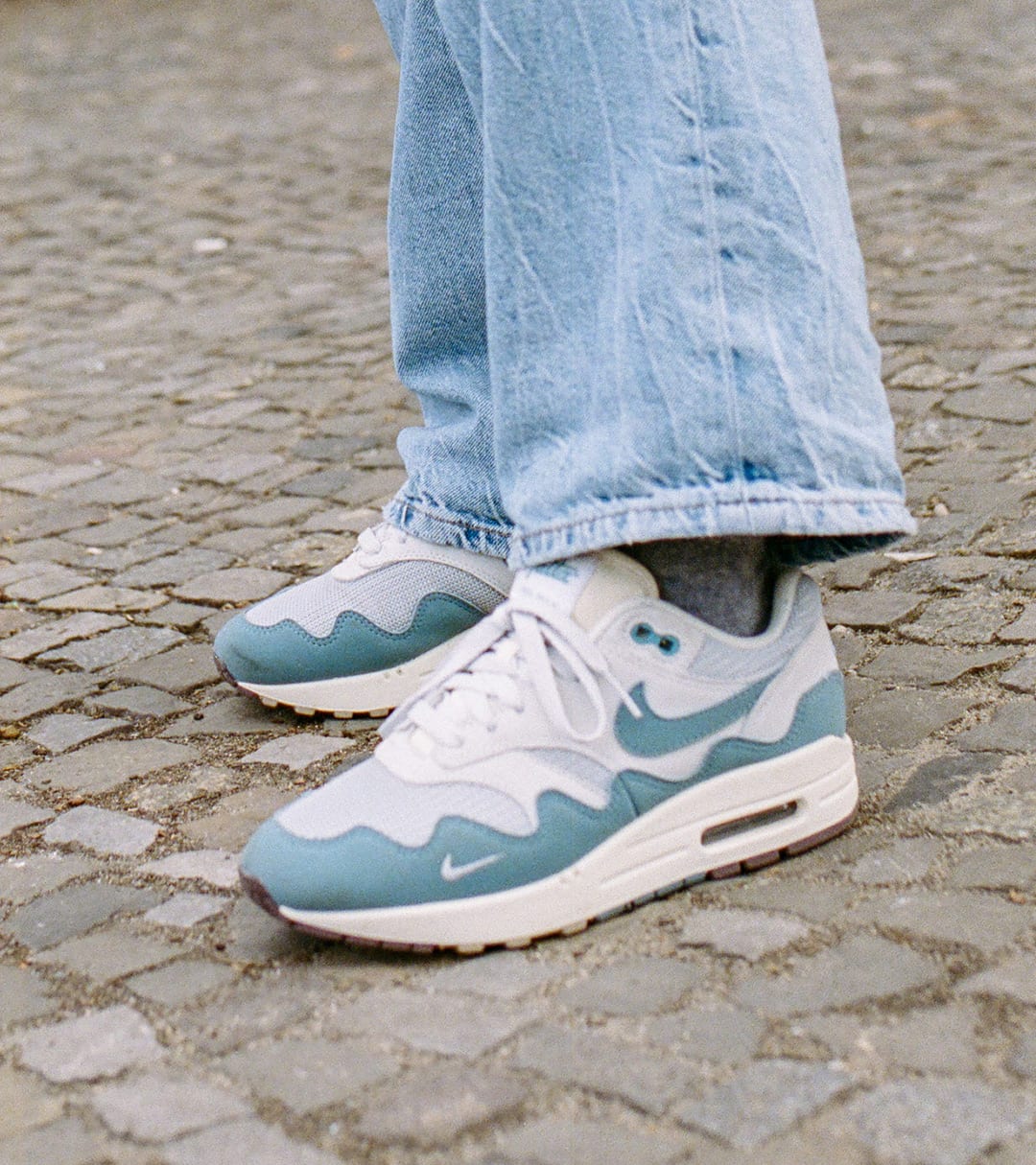 03.05 Street SNKRS: Central