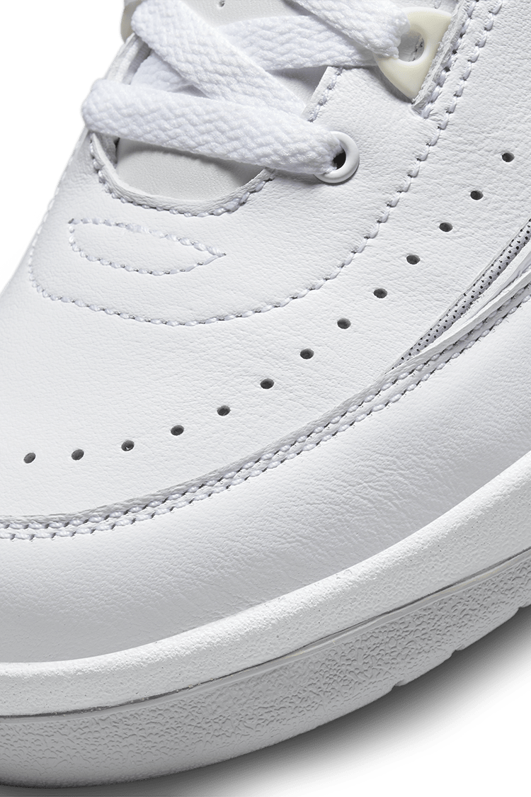 วันเปิดตัว Air Jordan 2 "White and Cement Grey" (DR8884-100)