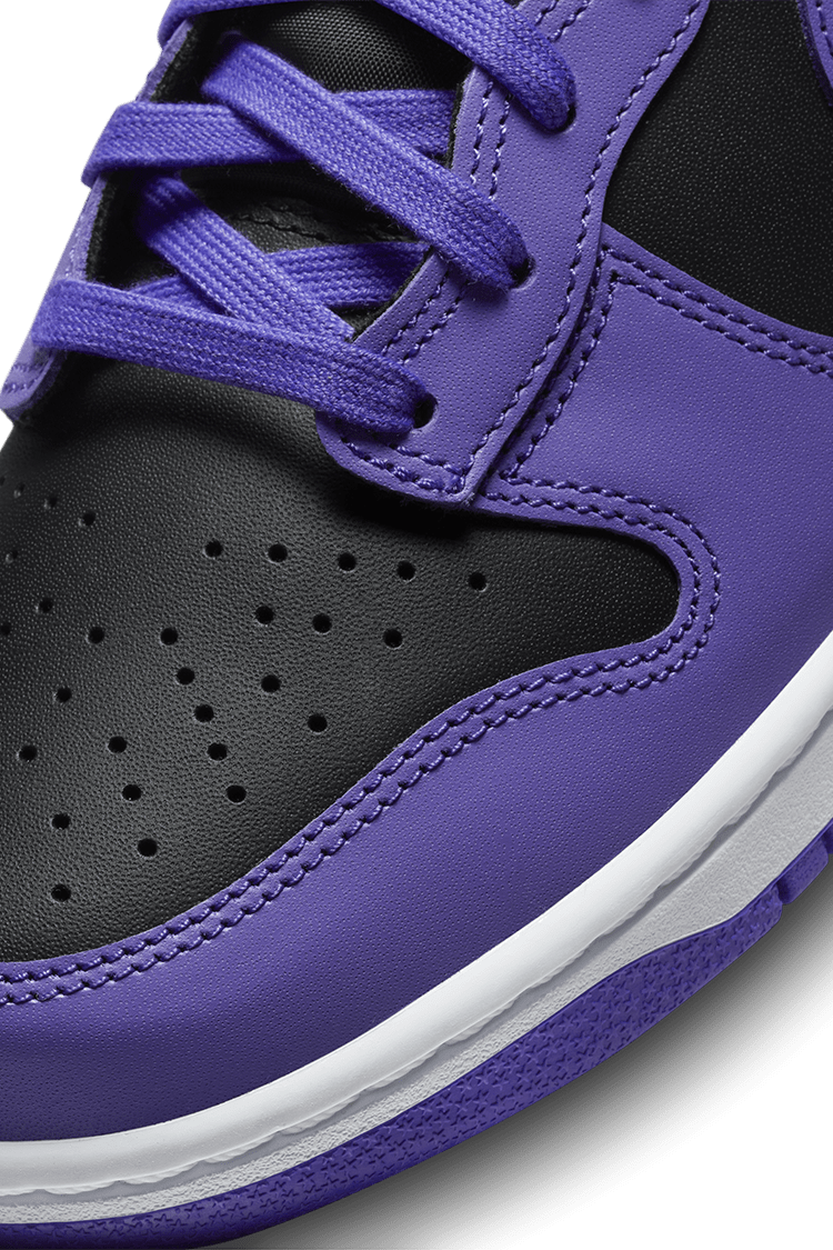 Purple high top nike dunks best sale