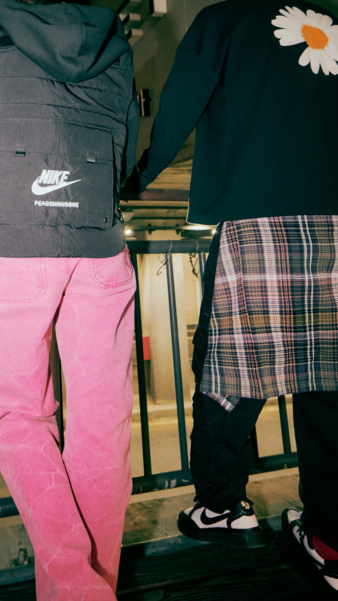 【NIKE公式】SNKRS Style：ナイキ クウォンド 1 x PEACEMINUSONE