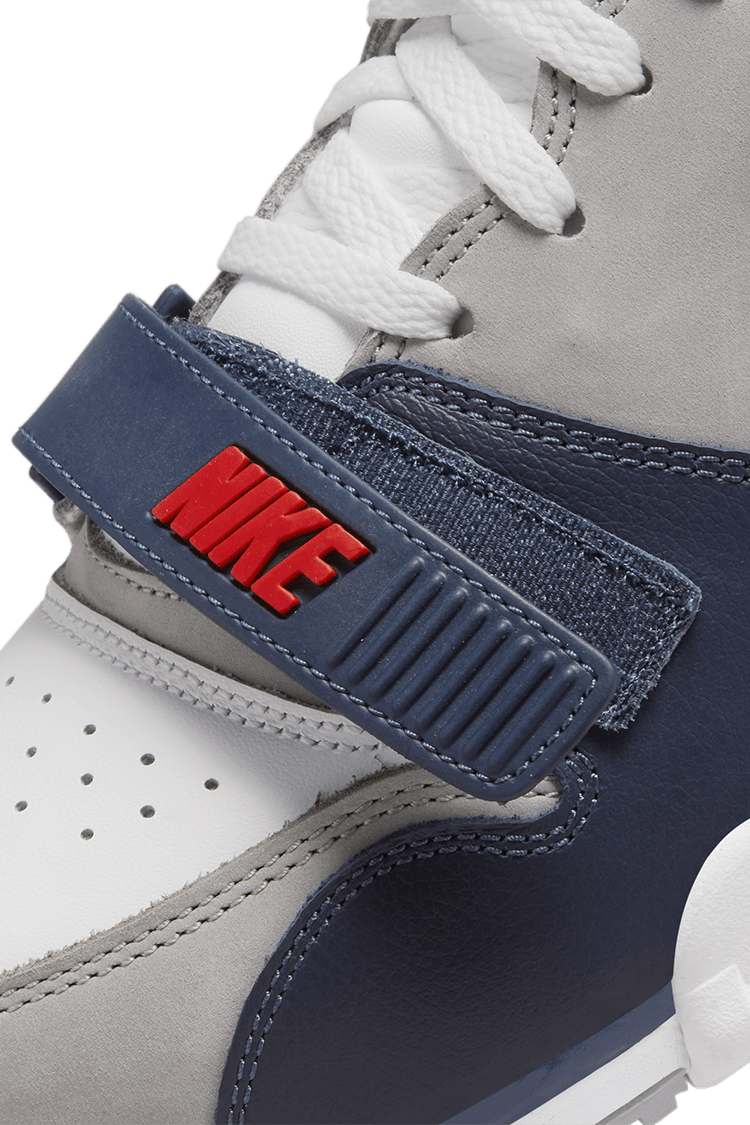 Fecha de lanzamiento del Air Trainer 1 "Midnight Navy" (DM0521-101)