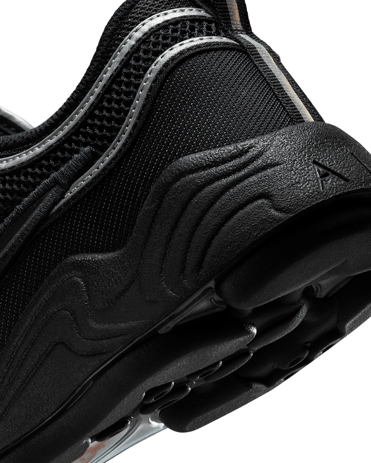 Air Zoom Spiridon ‚Black and Sport Red‘ (HF9117-002) – datum uvedení