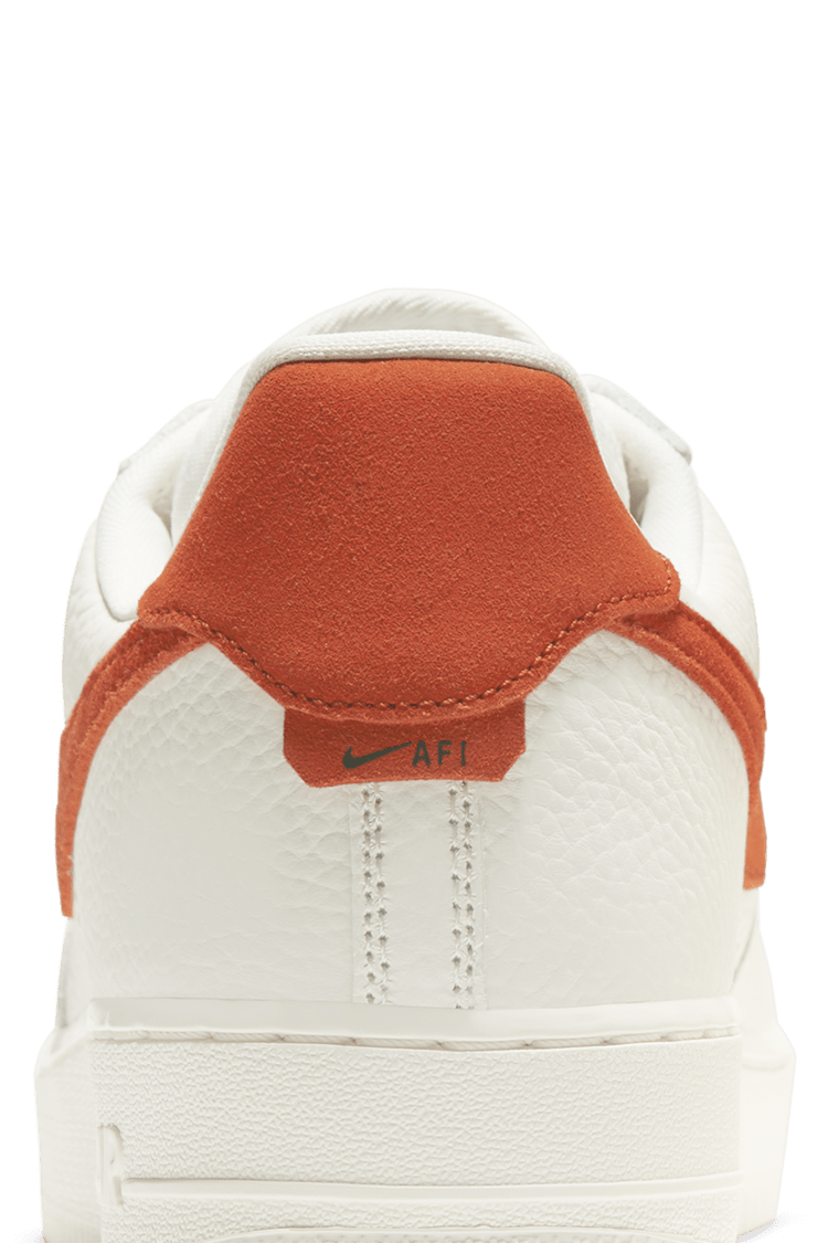 【NIKE公式】エア フォース 1 '07 クラフト 'Mantra Orange' (AF 1 '07 CRAFT / CV1755-100)