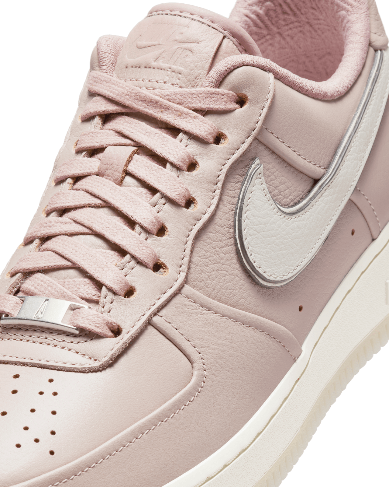 Air Force 1 '07 x A Ma Maniére "W.Y.W.S." (HF4084-200) – Erscheinungsdatum