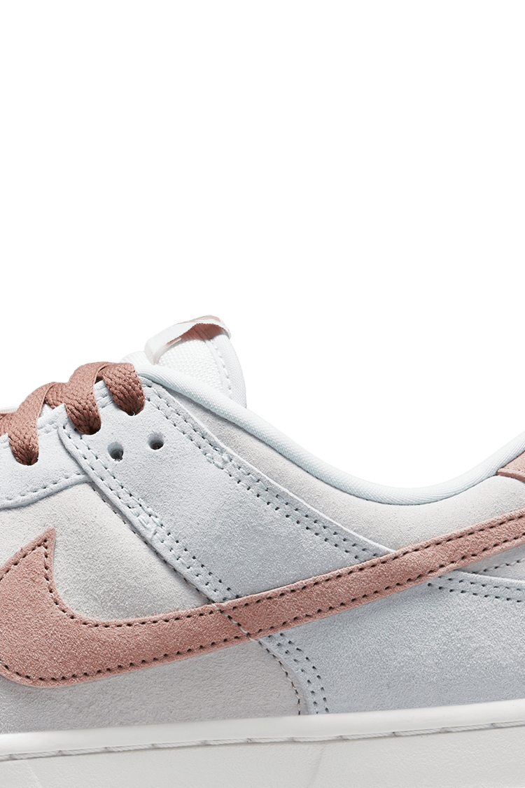 วันเปิดตัว Dunk Low “Fossil Rose” (DH7577-001)