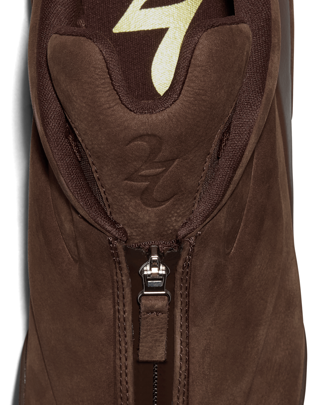 Fecha de lanzamiento de los SHAI 001 Lux "Truffle" (A18486C-200)