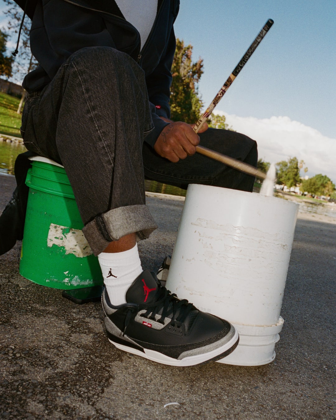Jordan x Levi's®. Nike SNKRS