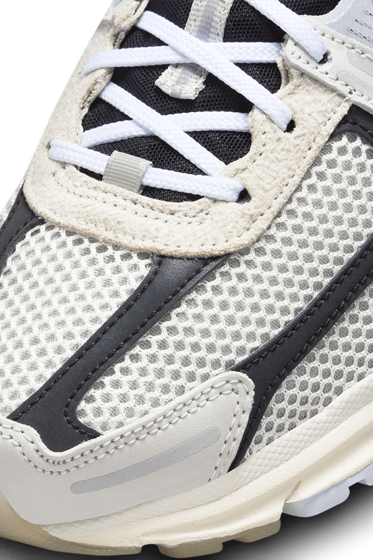 Zoom Vomero 5 'Light Bone and Black' (FN7649-110) release date