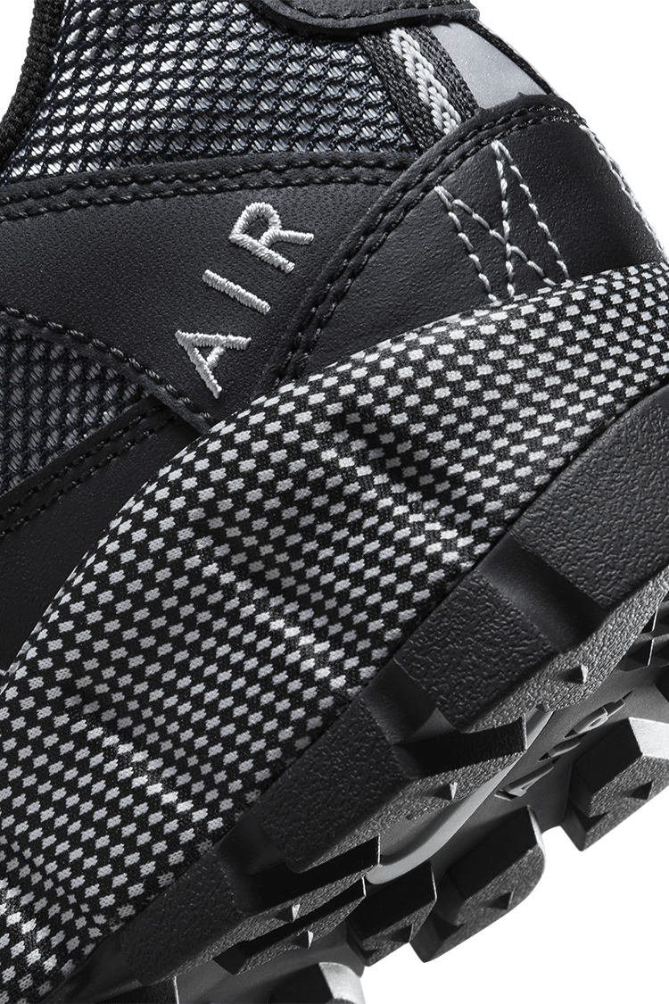 วันเปิดตัว Air Humara "Black and Metallic Silver" (FJ7098-002)