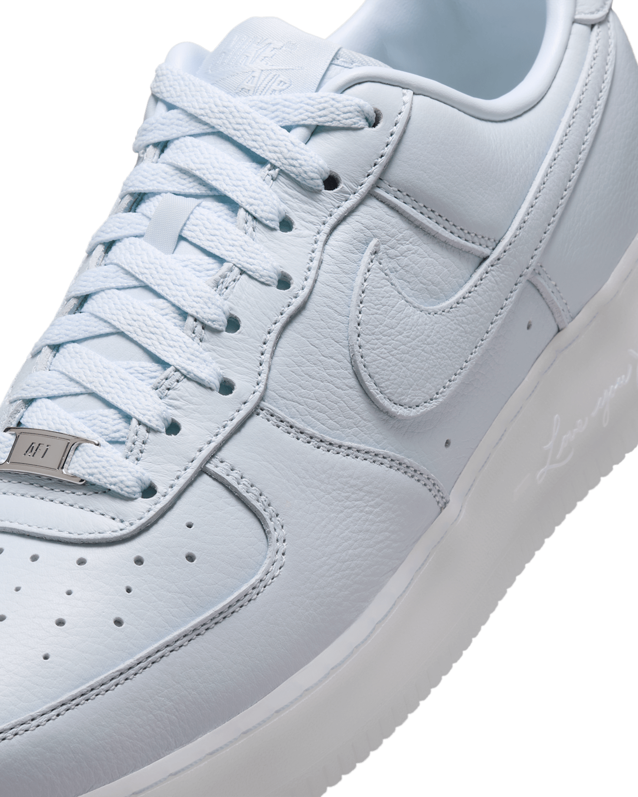 NOCTA Air Force 1 „Palest Purple” (CZ8065-500) – data premiery