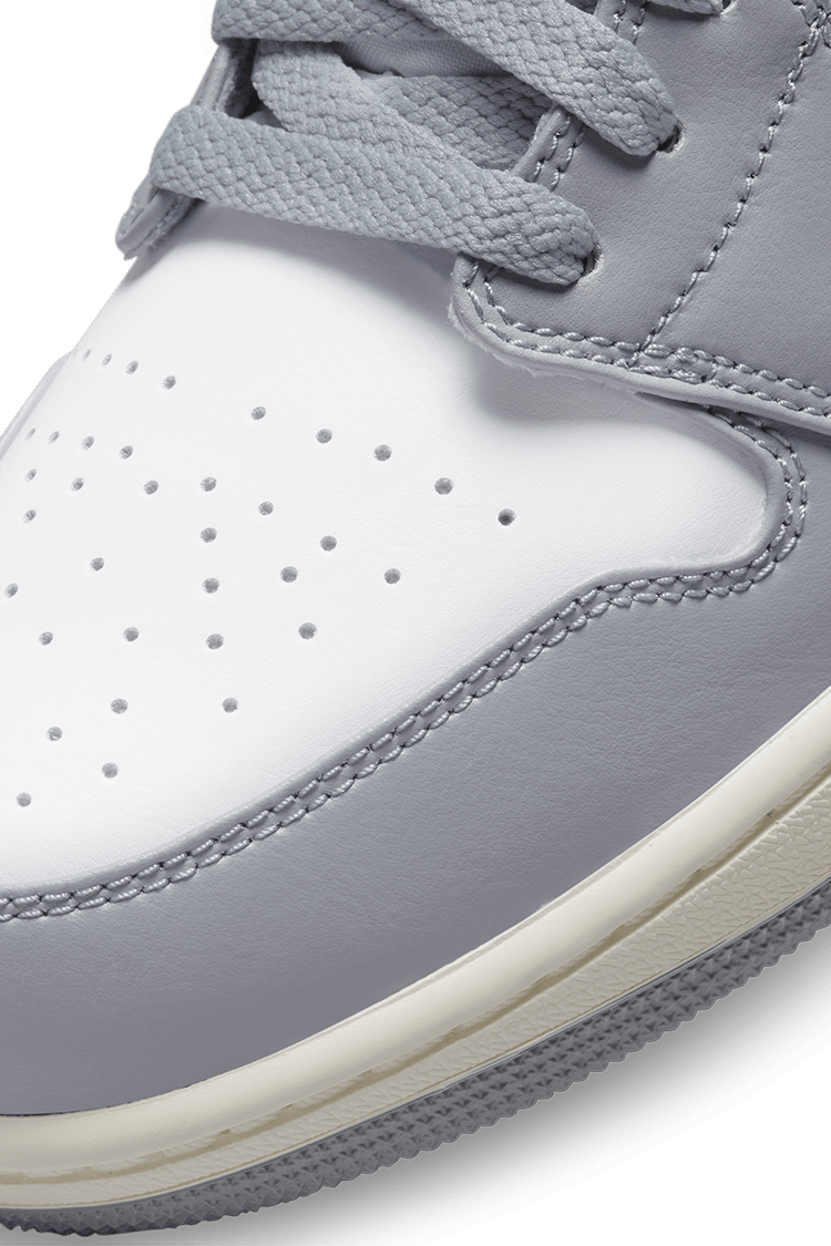 Air Jordan 1 低筒鞋 'Stealth and White' (553558-053) 發售日期