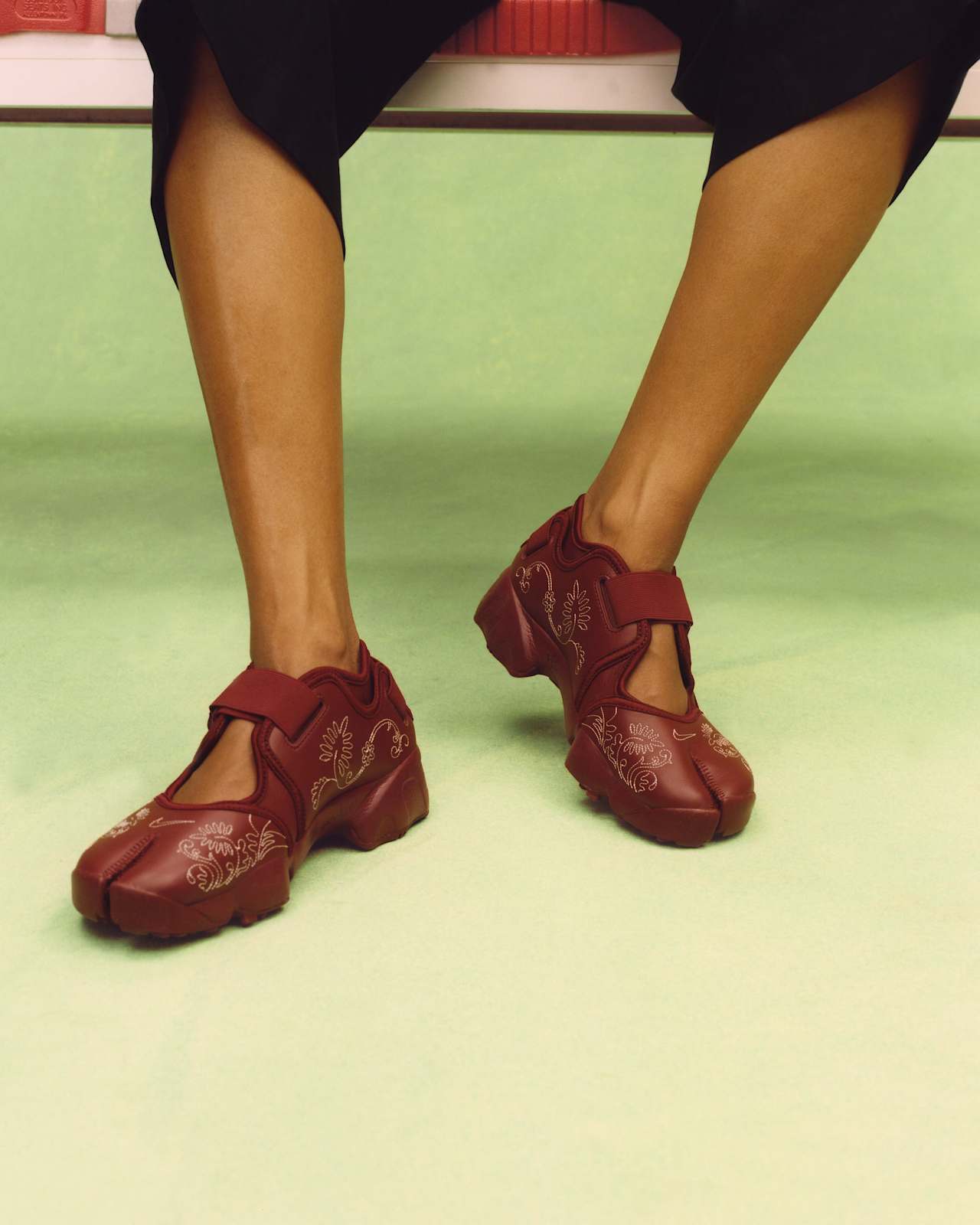 Air Rift: Styled By: Mom N Dad