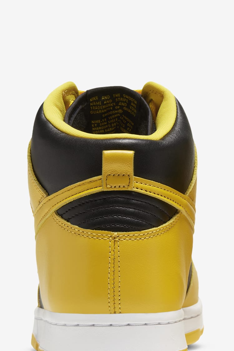 Fecha de lanzamiento del Dunk "Varsity Maize"