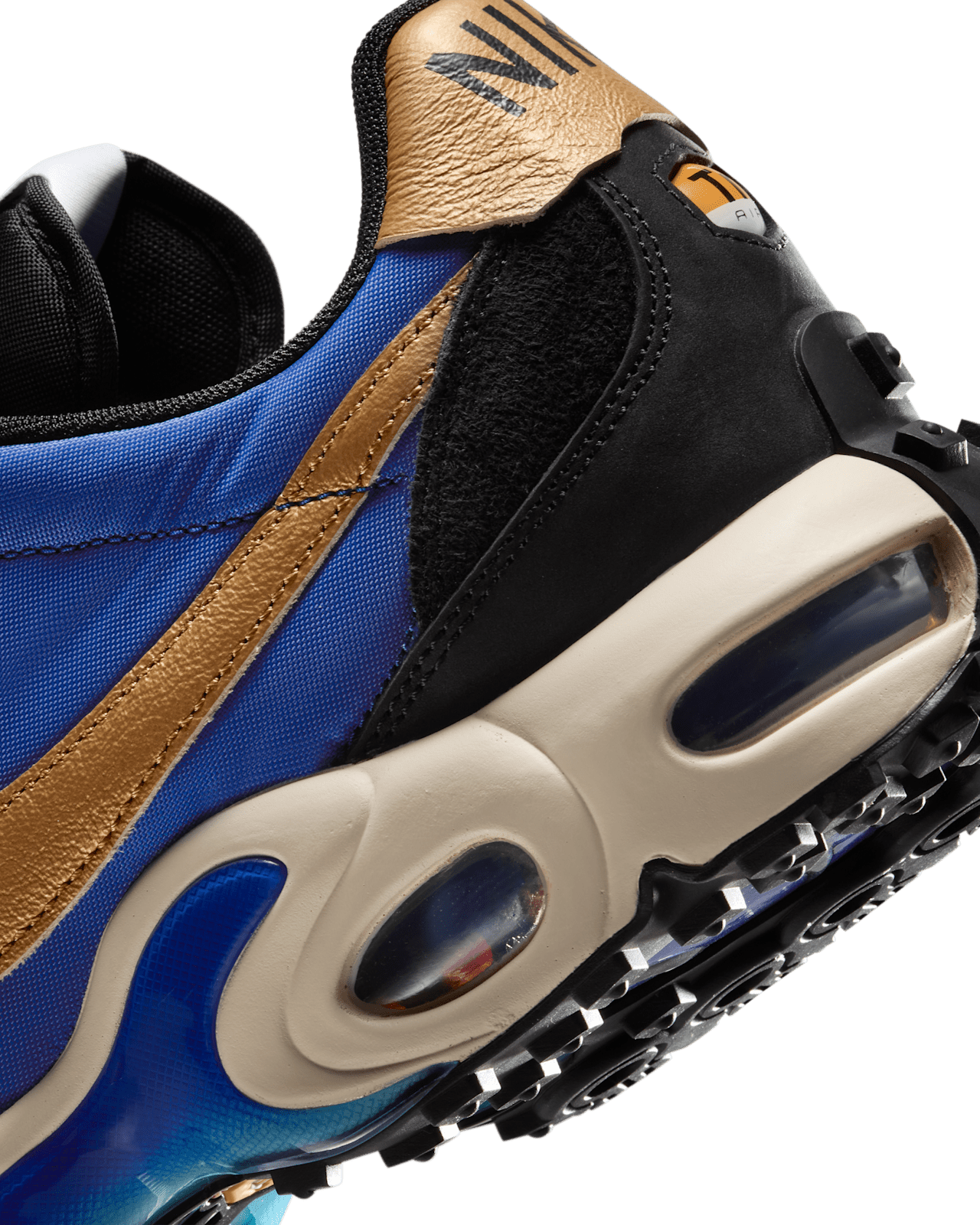 Fecha de lanzamiento de las Air Max Waffle "Black and Hyper Blue" (FV6946-400)