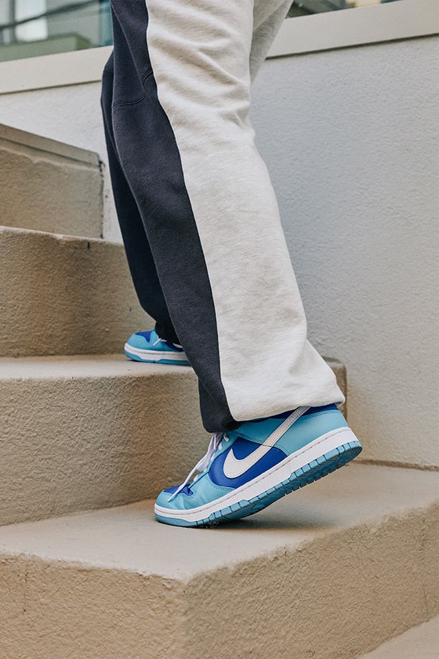 SNKRS Style: Dunk Low 'Argon'