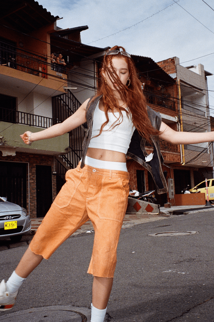 Jordan x J Balvin 女款服飾系列