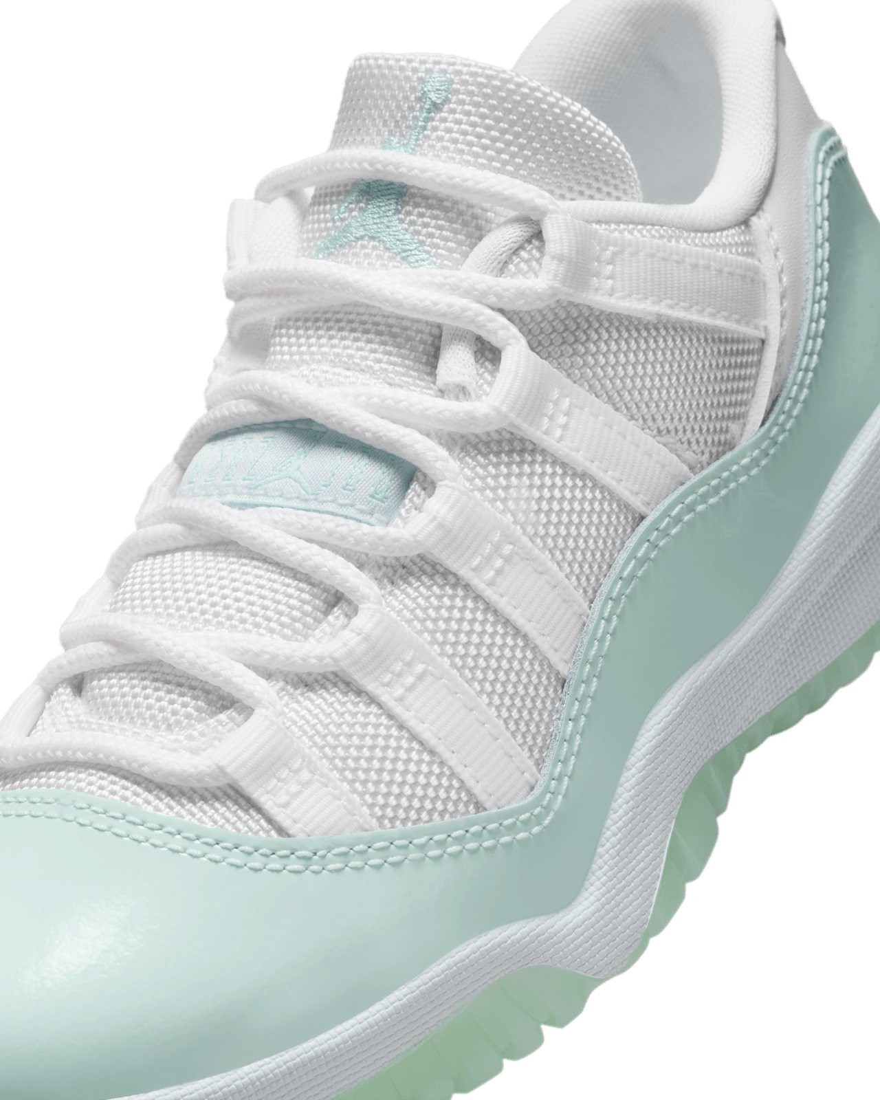 Little Kids' Jordan 11 Retro Low 'Igloo' (580522-103)