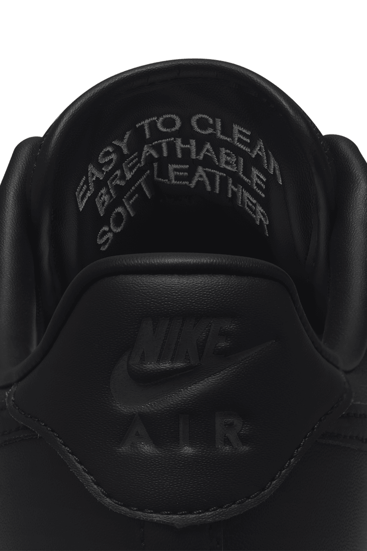 Fecha de lanzamiento de los Air Force 1 '07 "Black" (DM0211-001)