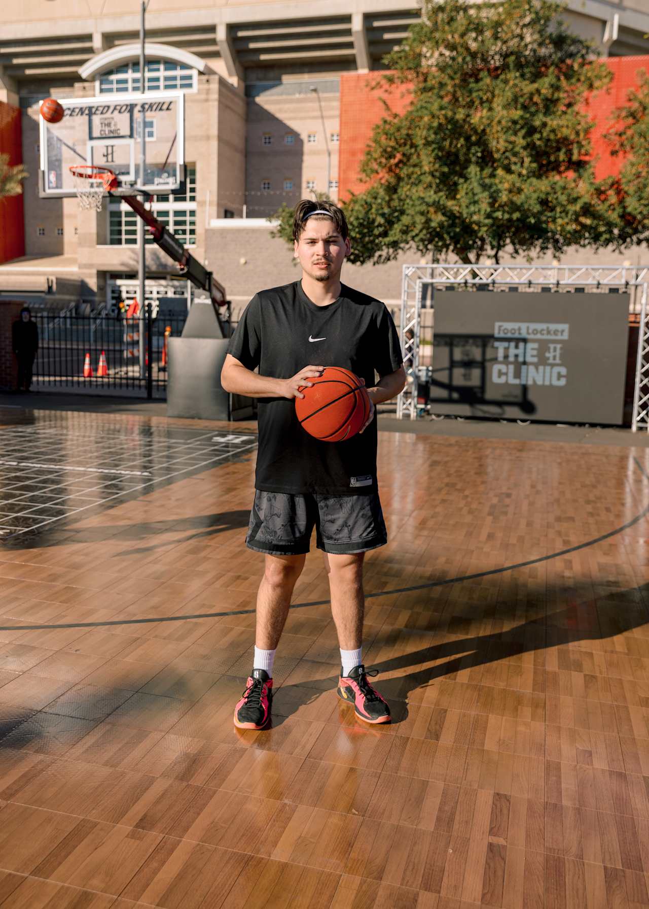 Street SNKRS: Book 2 Phoenix