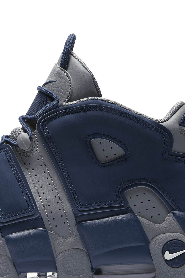 【NIKE公式】エア モア アップテンポ 'Cool Grey and Midnight Navy' (921948-003 / AIR MORE UPTEMPO '96)