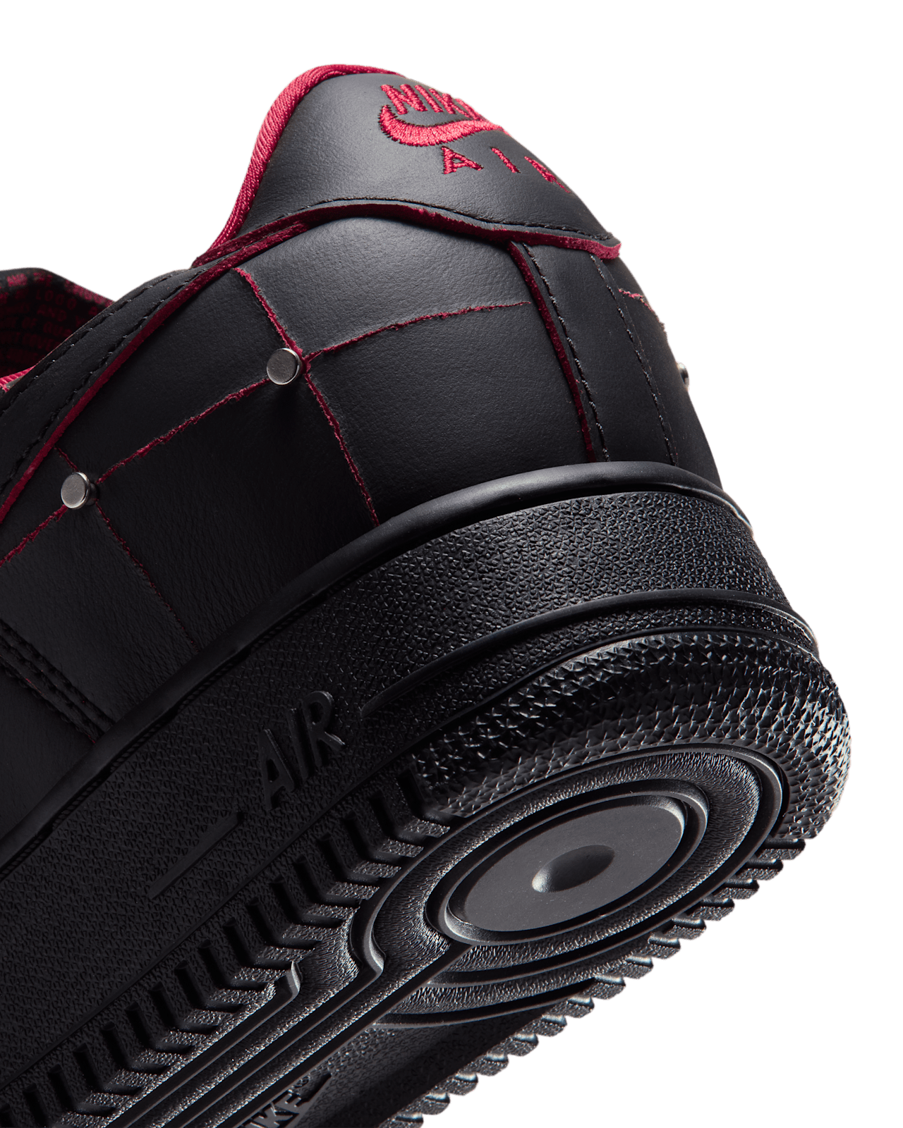 Air Force 1 '01 "Nightmare" 'Black and Gym Red' (IX0104-001) Release Date