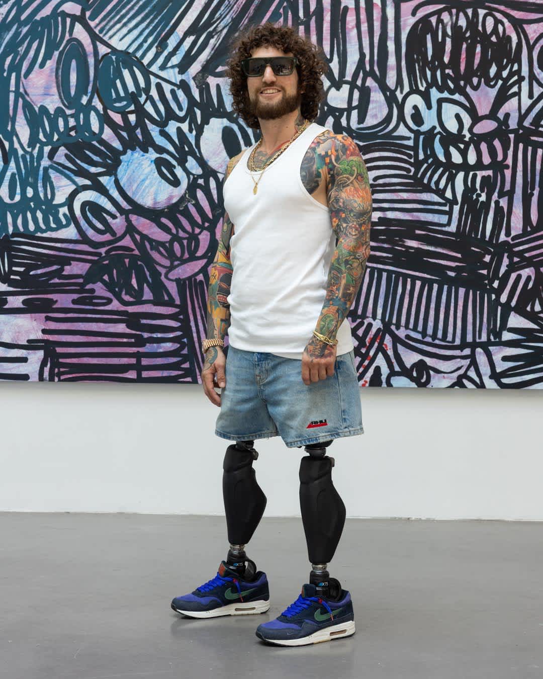 Street SNKRS: SLAWN AT SAATCHI YATES