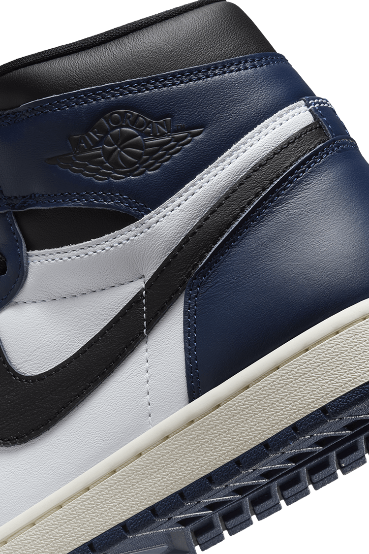 วันเปิดตัว Air Jordan 1 High OG "Midnight Navy" (DZ5485-401)