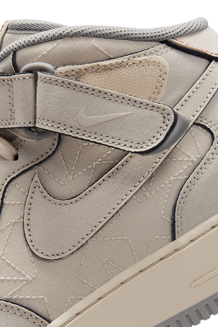 วันเปิดตัว Air Force 1 '07 Mid "Pearl White" (DZ5367-219)