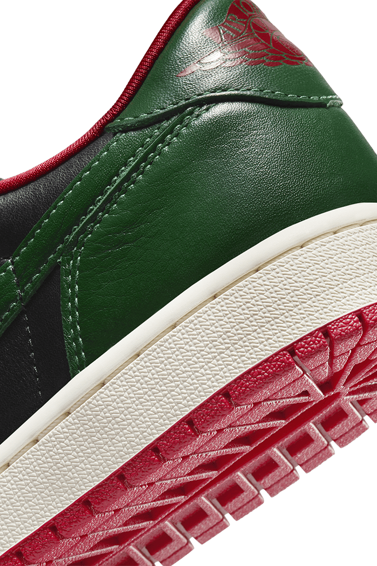 วันเปิดตัว Air Jordan 1 Low OG "Black and Gorge Green" ผู้หญิง (CZ0775-036)