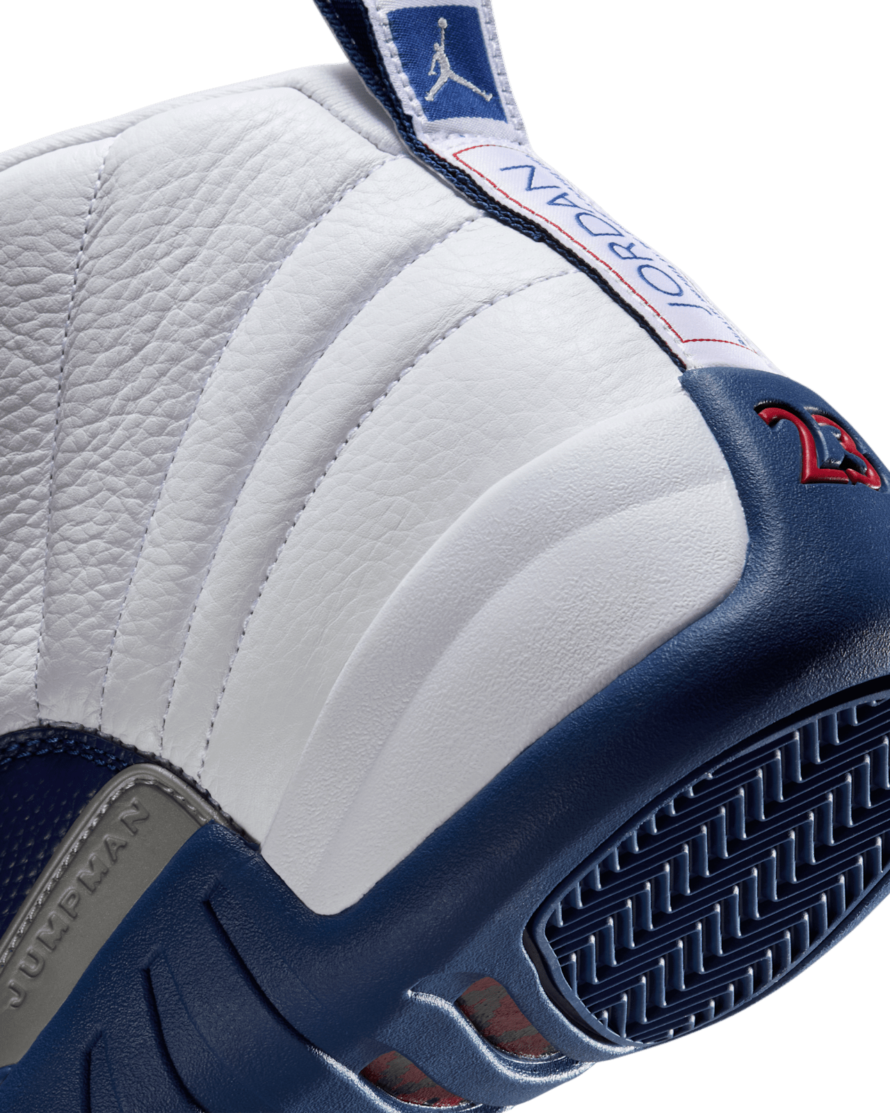 【NIKE公式】エア ジョーダン 12 'French Blue and White' (CT8013-114 / AIR JORDAN 12 RETRO)
