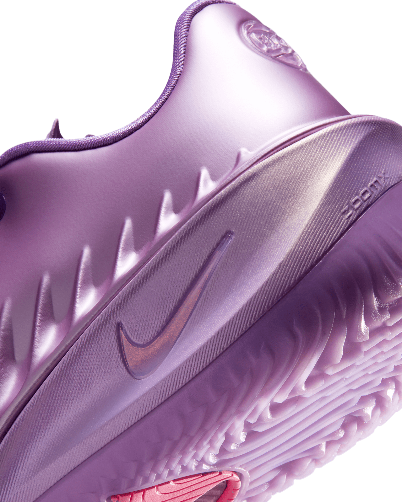 Date de sortie de la G.T. Cut 4 EYBL "Rush Fuchsia and New Orchid" (IH0948-500)