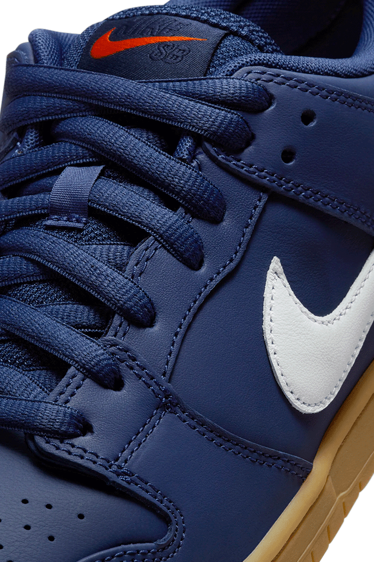 SB Dunk Low Pro 'Navy' Release Date. Nike SNKRS