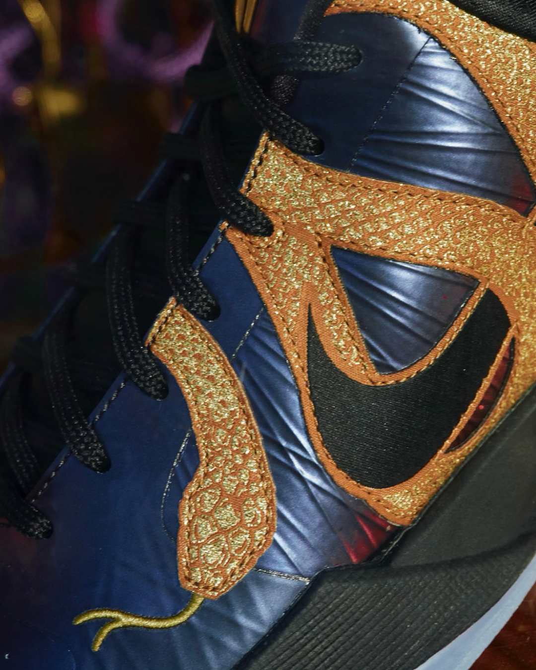 Date de sortie de la Kobe V Protro « Year of the Mamba » « Eggplant » (IB4481-500)