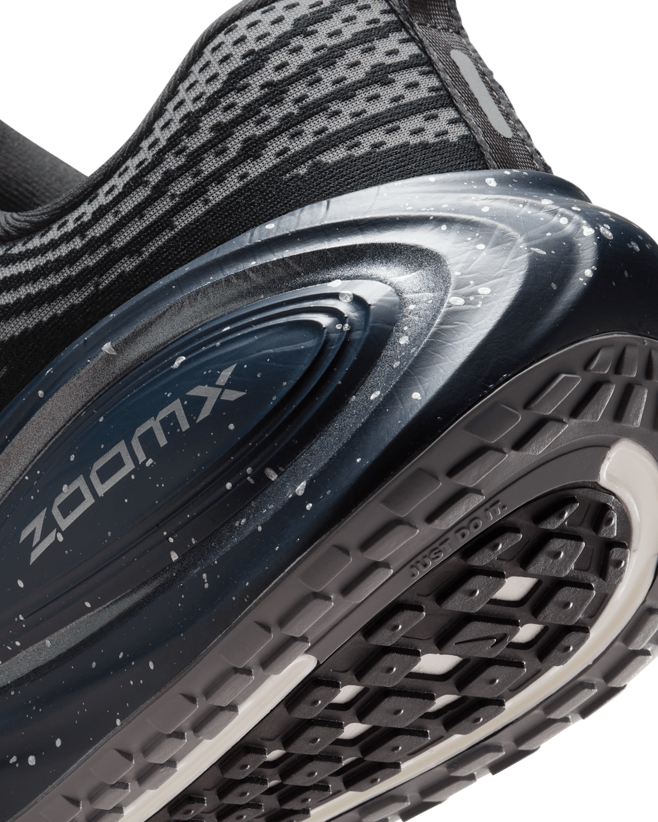 Vomero Plus 'Anthracite and Metallic Silver' (IO4323-002) Release Date
