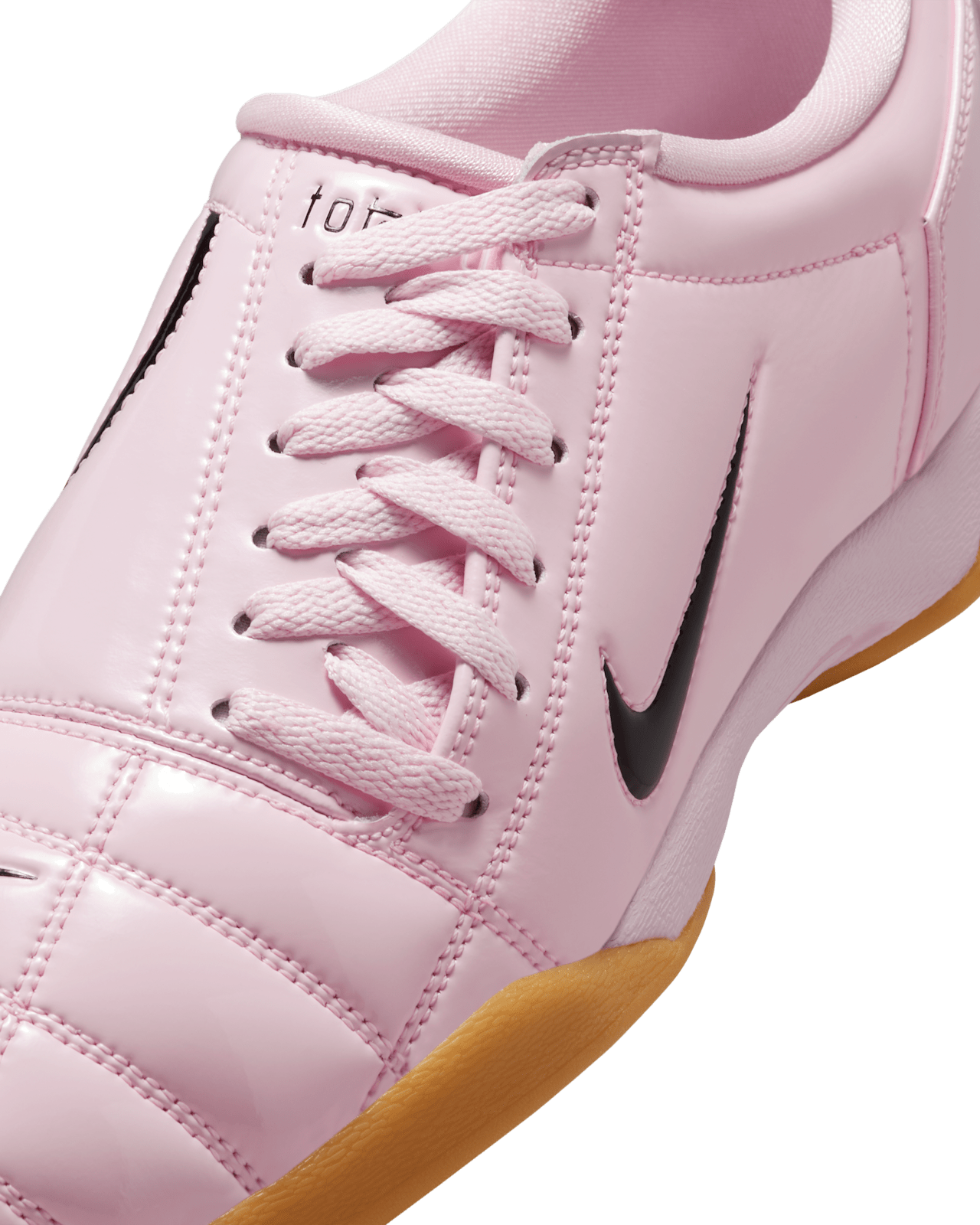 Ημερομηνία κυκλοφορίας του Total 90 "Pink Foam and Gum Light Brown" (IH4964-663) 