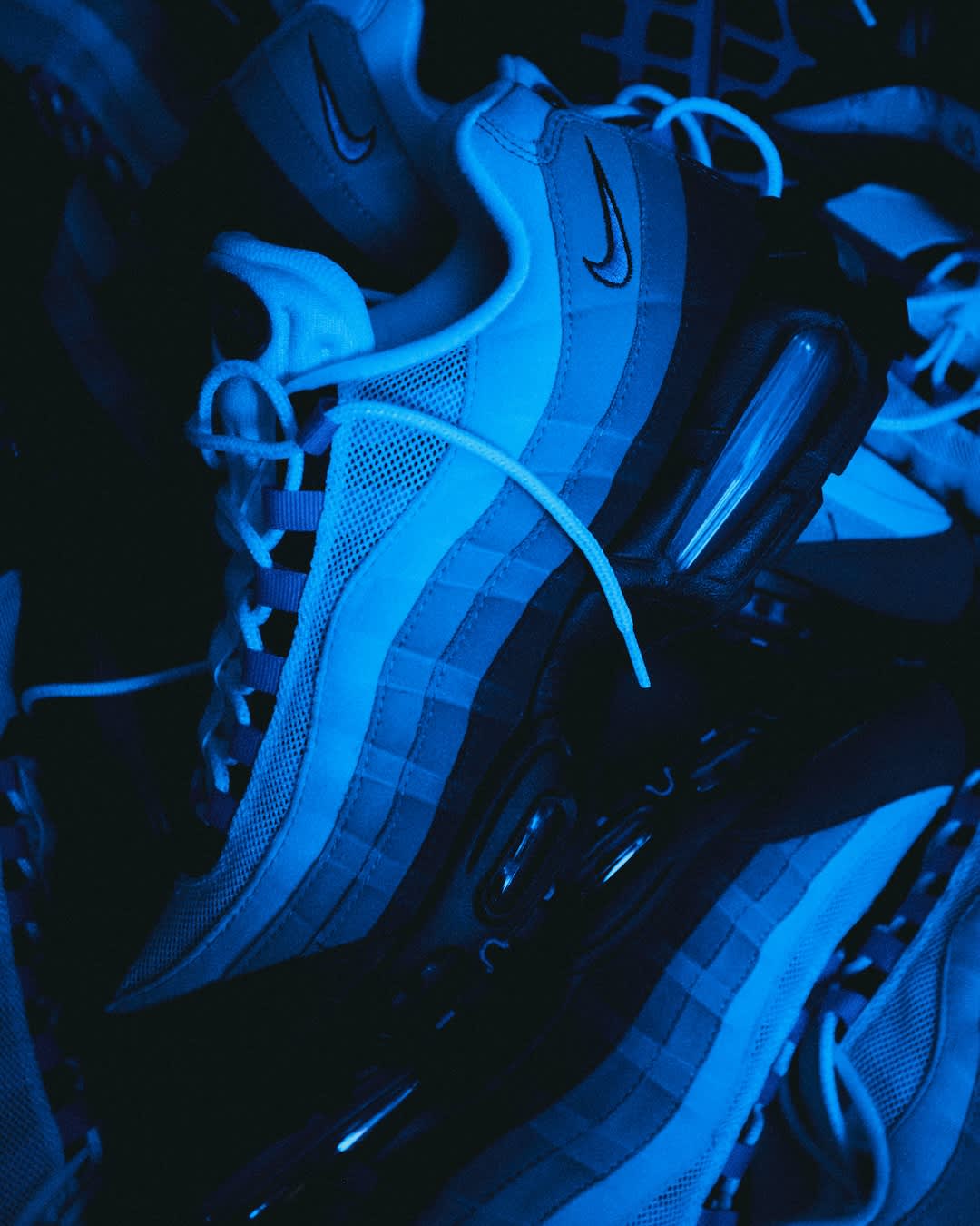 Air Max 95 "Cool Grey and Blue Spark" (IM7410-100) Erscheinungsdatum