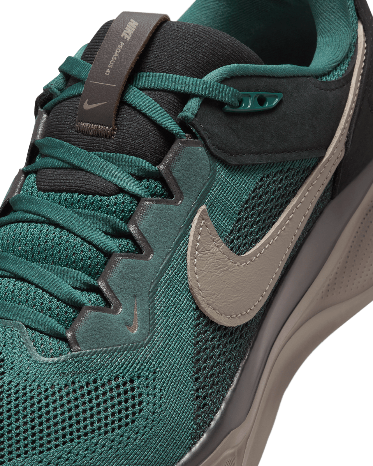 Fecha de lanzamiento de los Air Zoom Pegasus 41 "Faded Spruce" (HQ6025-300)