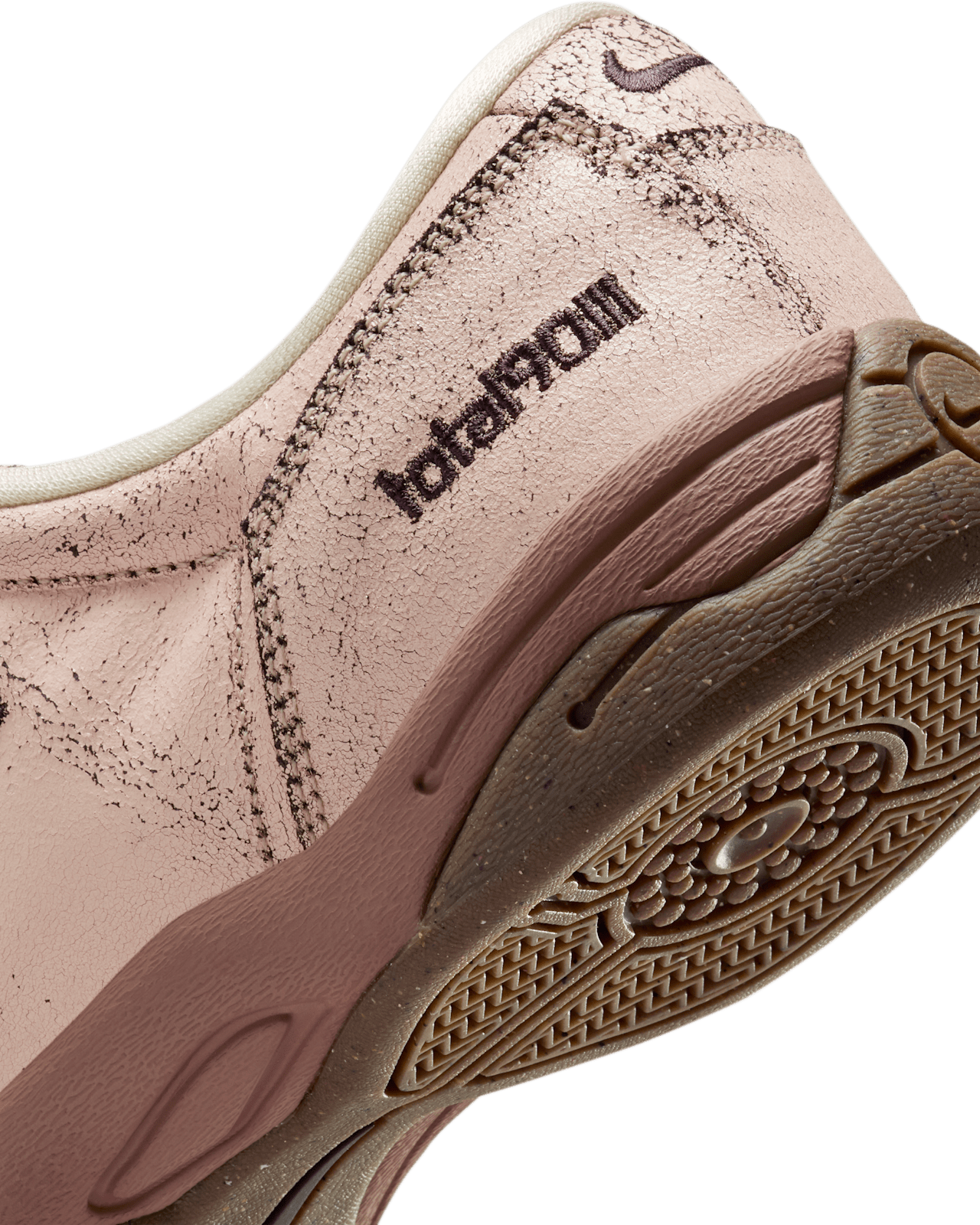 Date de sortie de la Total 90 « Pearl White and Gum Dark Brown » (IH2090-200)