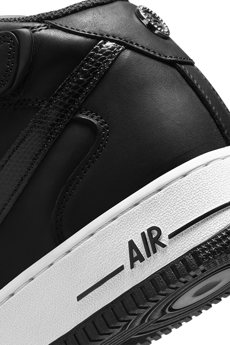 Air Force 1 Mid x Stüssy 'Black' (DJ7840-001) Release Date. Nike SNKRS